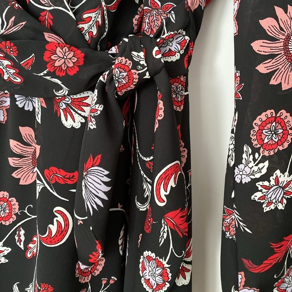 BANANA REPUBLIC long sleeve floral dress - Picture 4 of 10